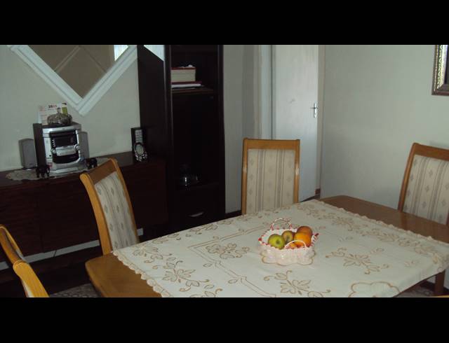 4 BEDROOM FREEHOLD FOR SALE IN KEMPTON PARK WEST